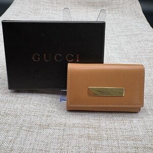 Gucci Tan Leather Key Holder